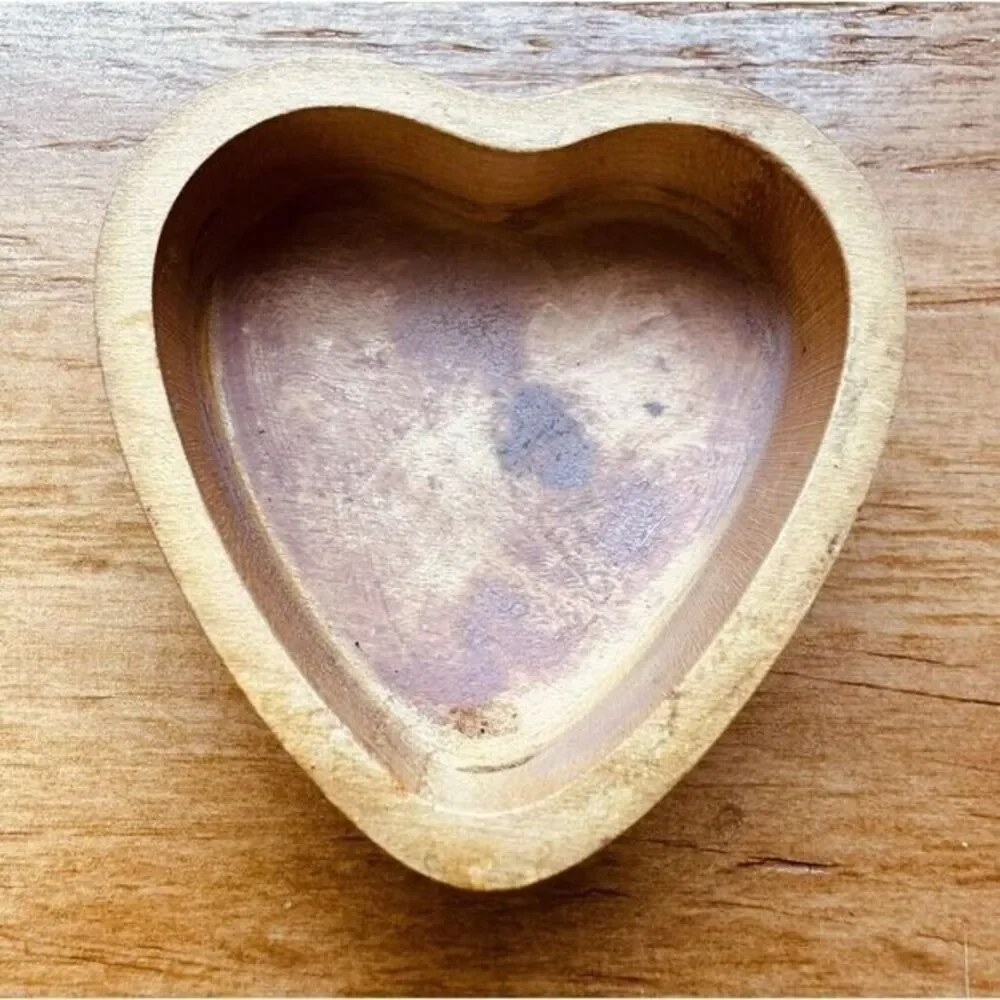 Vintage Small‎ Wooden Love birds Ring Box Heart Shaped Birds Love Dove Lid